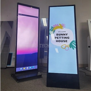 High Brightness 700nits Built-in Camera Stretch Screen Advertising Player